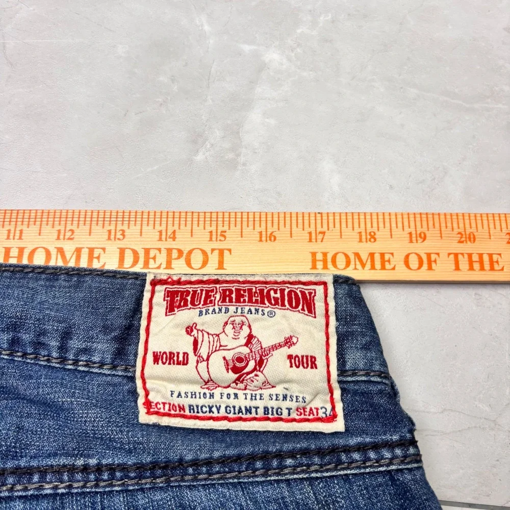 True Religion Ricky Giant Big T World Tour Jeans Made USA Size 34 Y2K